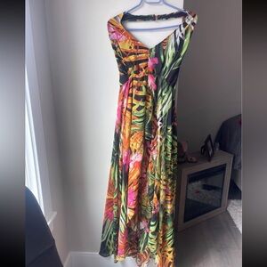 Luxxel Tropical V-Neck Maxi romper Dress in Multicolor medium